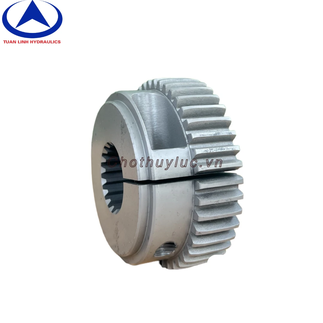 Khớp nối đầu trục bơm với động cơ Lu Bomag 219
