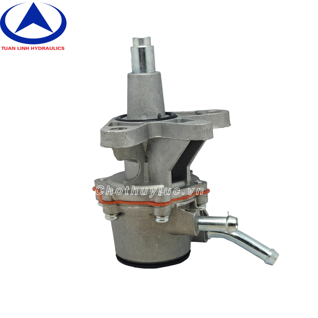 Bơm tay động cơ BF4M1011
