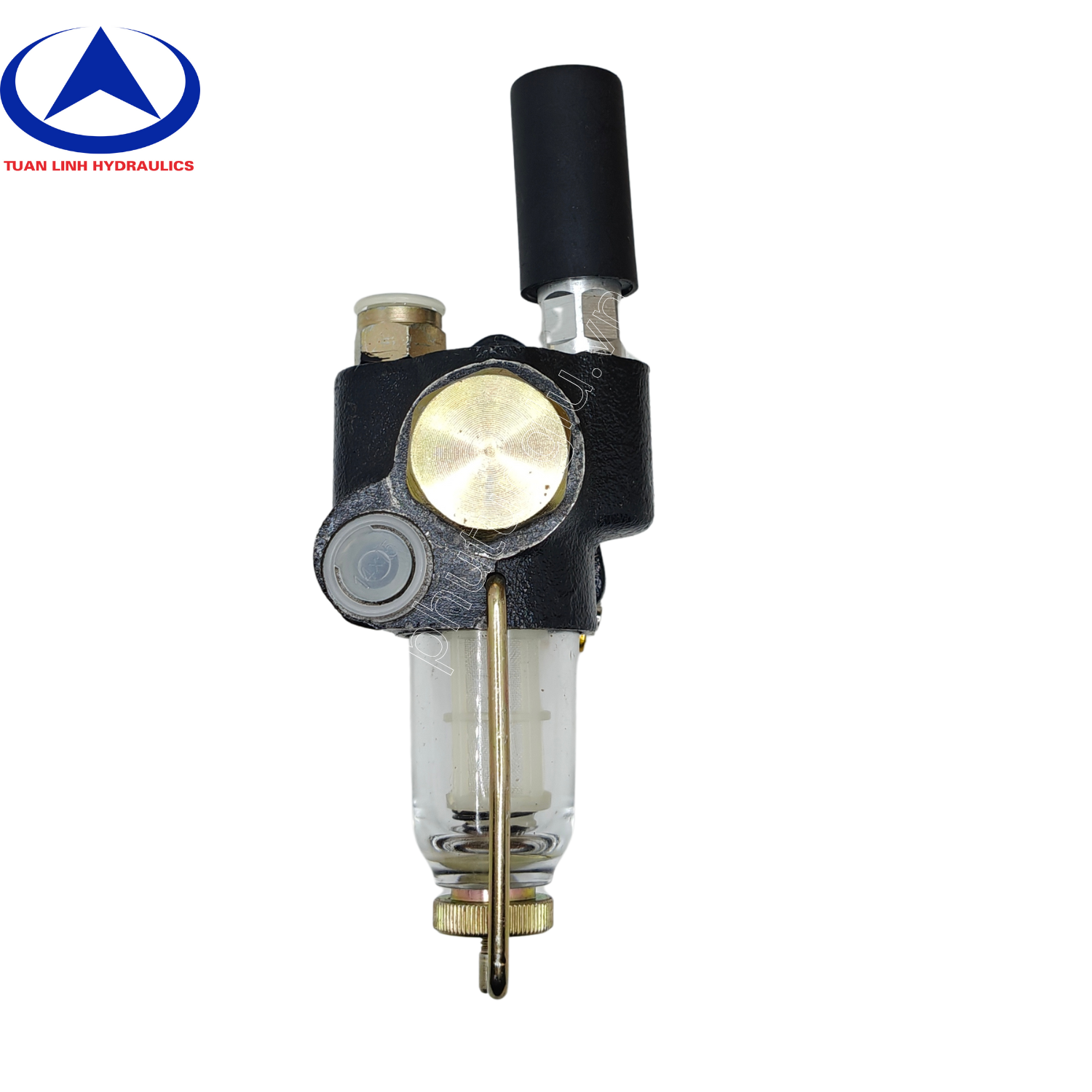 Bơm tay liền đế lọc động cơ BF6L913