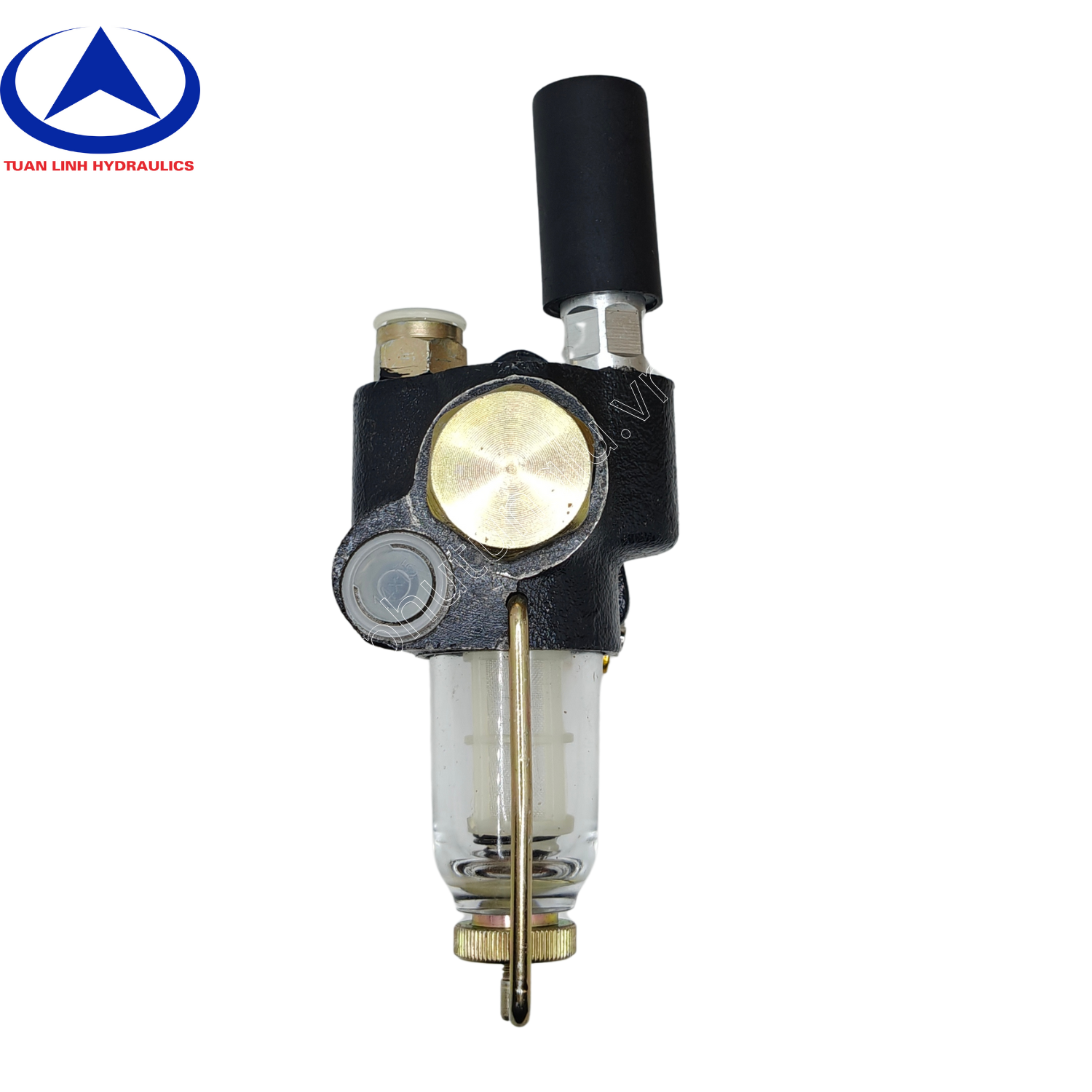 Bơm tay liền đế lọc động cơ BF6L913