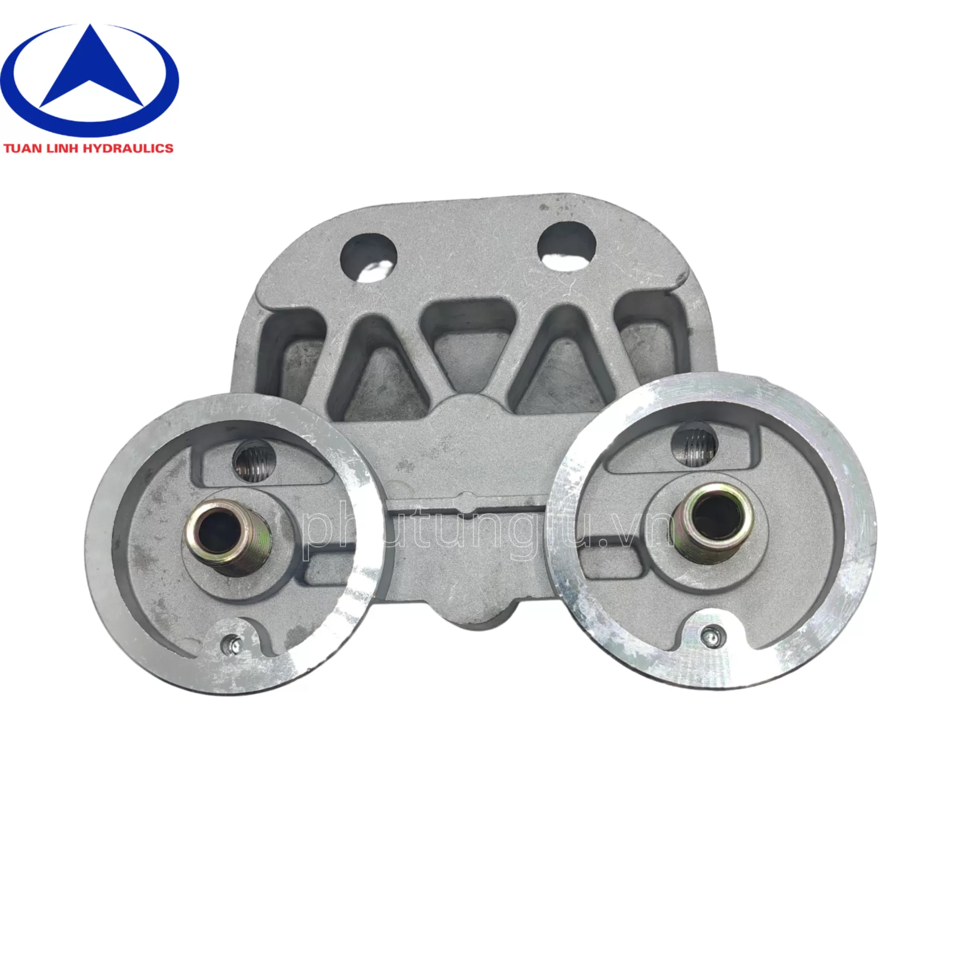 Đế bắt lọc nhiên liệu loại kép động cơ TCD2012 L04