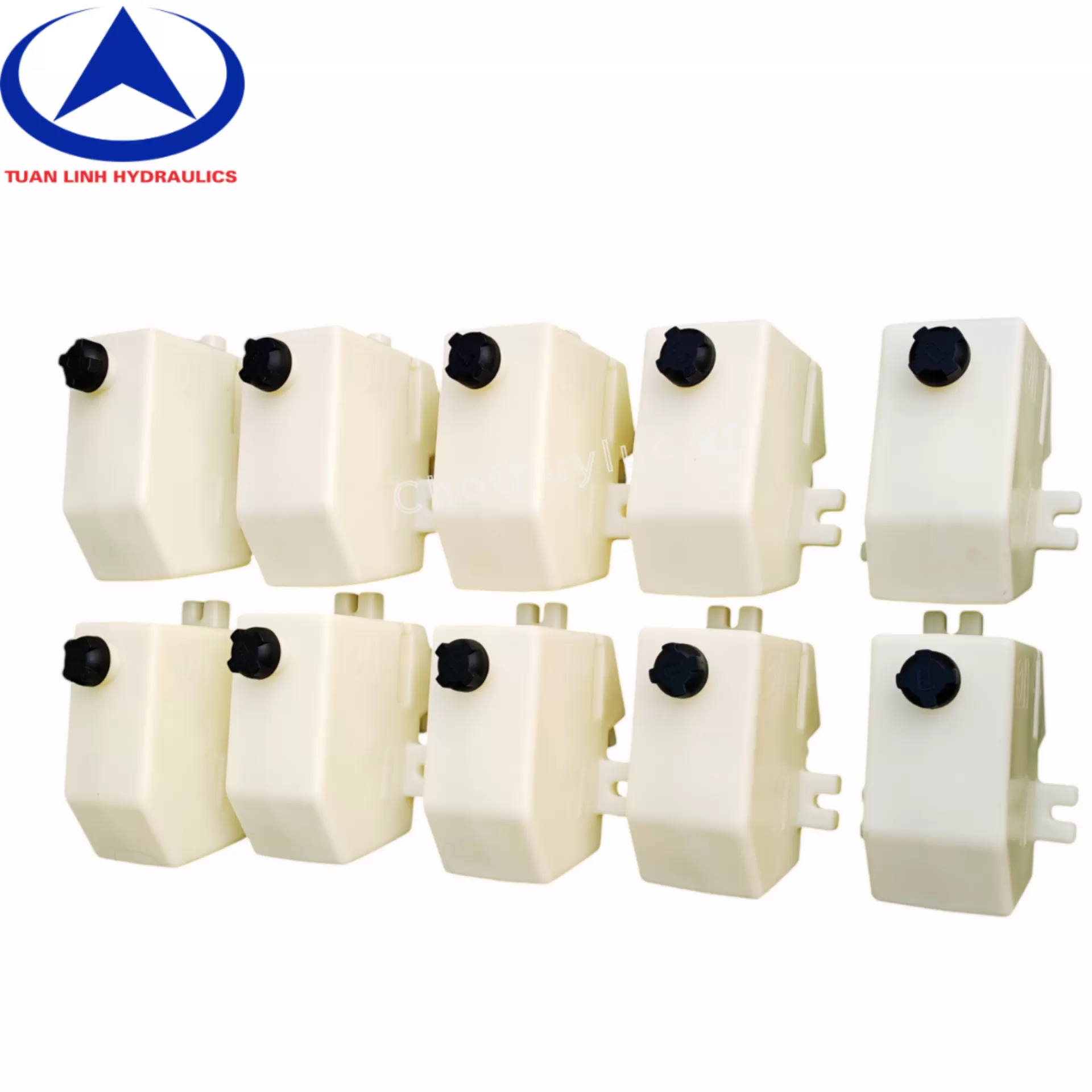 Bình nước phụ lu Hamm 311