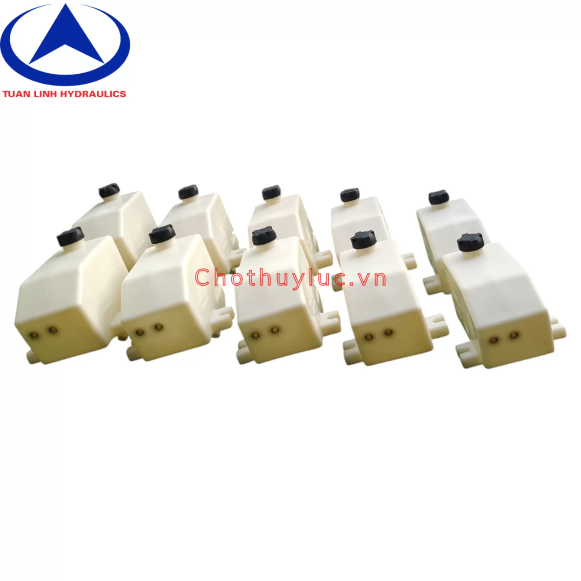 Bình nước phụ lu Hamm 311